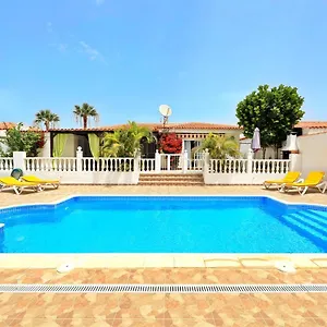 Sofia In Villa